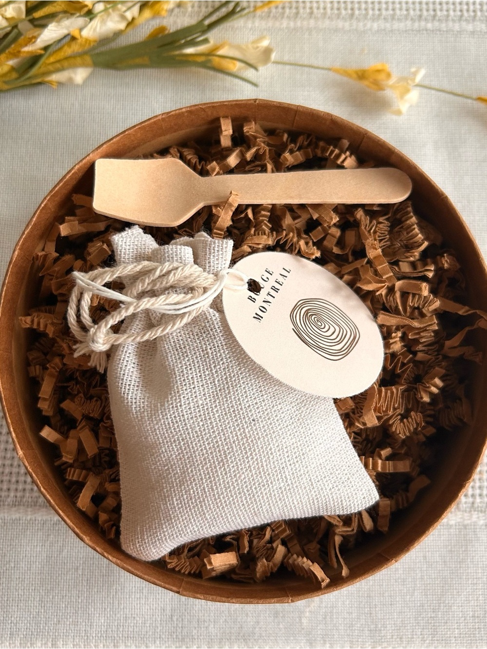 Natural bath salts with Wooden Spoon gift box set